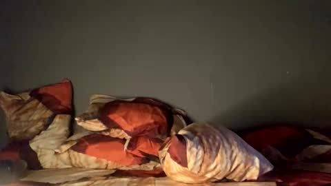 melahnie051002 online show from 01/15/26, 02:27