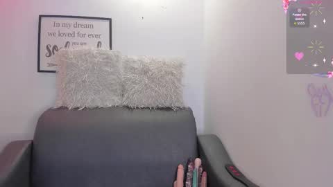 melan_owen online show from 09/25/25, 11:03