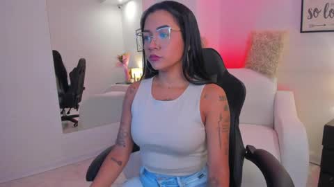 Snapshot of melan_owen chatting on 06/05/26, 11:05 melan_owen online show from 06/05/26, 11:05