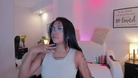 Snapshot of melan_owen chatting on 07/27/26, 06:48 melan_owen online show from 07/27/26, 06:48