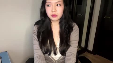 Melana online show from 03/04/25, 11:40