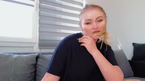 Melania online show from 04/14/26, 12:00