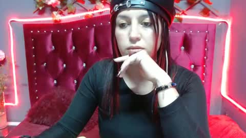 melani_cute01 online show from 02/09/25, 01:44