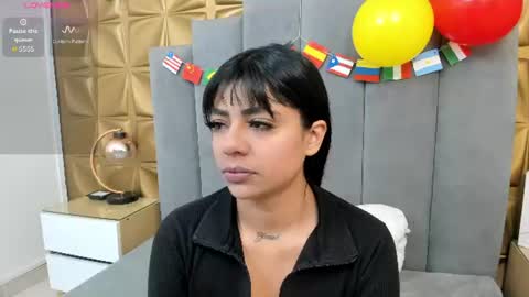 Snapshot of melani_dream chatting on 06/29/26, 01:44 Melani online show from 06/29/26, 01:44