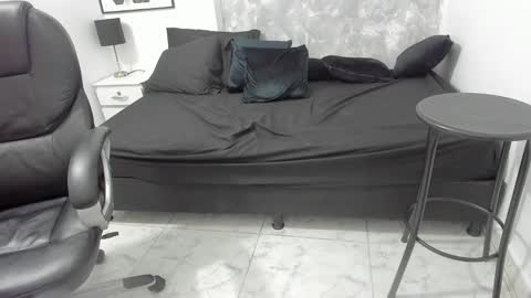 Melani  online show from 02/23/25, 11:47