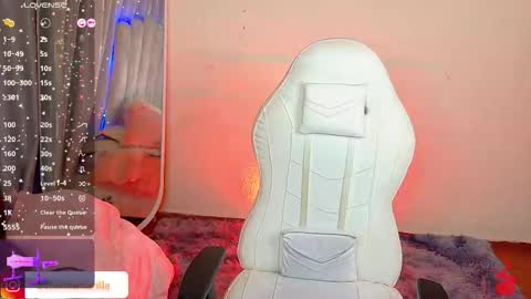 Melani sunny online show from 11/26/25, 02:12