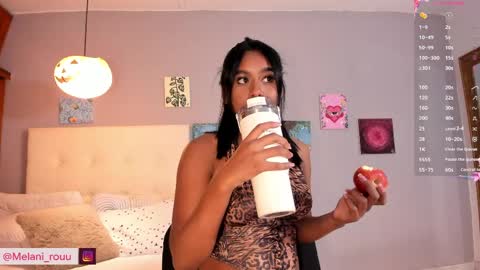 Snapshot of melania_rousse chatting on 05/26/26, 02:18 melania_rousse online show from 05/26/26, 02:18