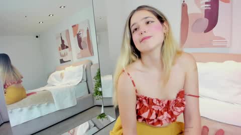 Melanie Baez online show from 02/03/25, 05:18