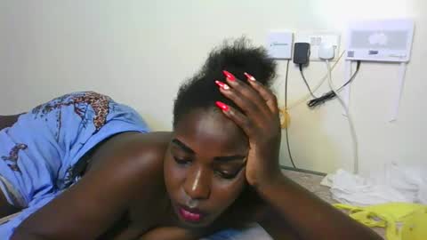 Snapshot of melanie_bae1 chatting on 06/04/26, 12:22 melanie_bae1 online show from 06/04/26, 12:22