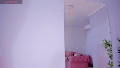 Melanie Miller online show from 03/02/25, 07:21