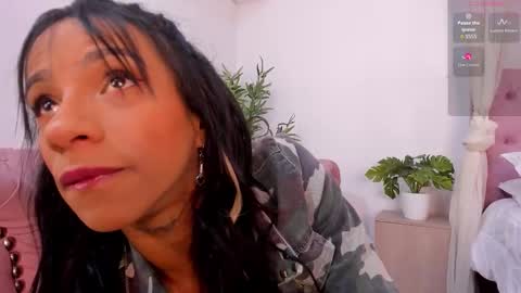 Melanie Miller online show from 10/20/25, 06:25