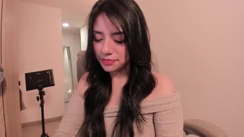 Snapshot of melanie_owo chatting on 02/26/26, 05:23 Melanie online show from 02/26/26, 05:23