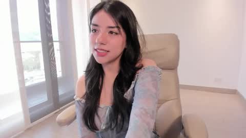 Snapshot of melanie_owo chatting on 03/11/26, 09:10 Melanie online show from 03/11/26, 09:10