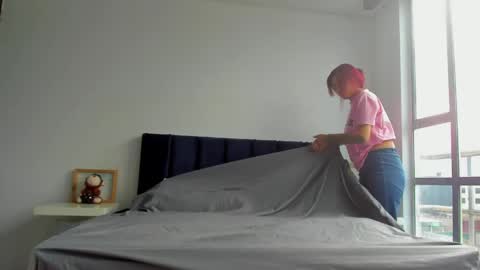 Melanie roux  online show from 04/09/26, 12:21