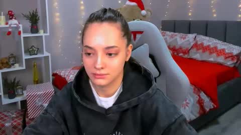 MelanieAlves online show from 01/15/26, 06:51