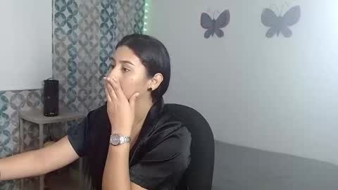 Snapshot of melaniecarsonew chatting on 05/16/26, 08:18 Melanie online show from 05/16/26, 08:18