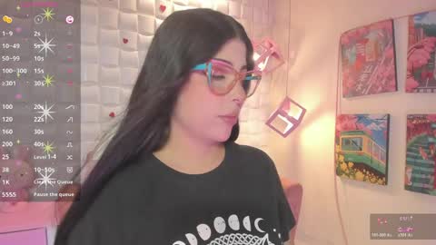 Snapshot of melaniegrayx chatting on 05/14/26, 02:46 melaniegrayx online show from 05/14/26, 02:46