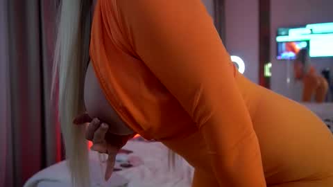 Snapshot of melanielexxx chatting on 11/29/25, 05:16 OF melanielexxx online show from 11/29/25, 05:16