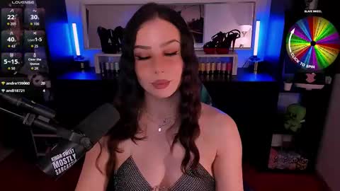 Melanie  online show from 11/13/25, 05:34