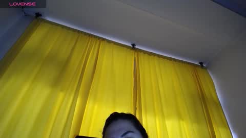 Melanie Parker online show from 11/17/25, 02:01