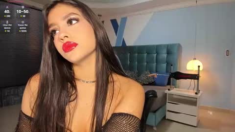 Snapshot of melanierioss_ chatting on 01/29/25, 12:56 online show from 01/29/25, 12:56
