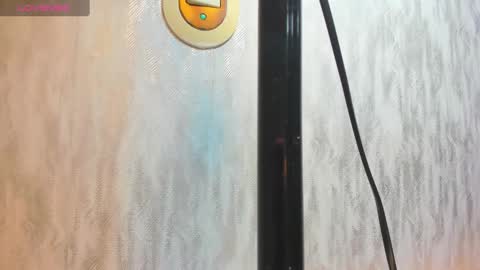Snapshot of melanierioss_ chatting on 03/07/25, 12:23 online show from 03/07/25, 12:23
