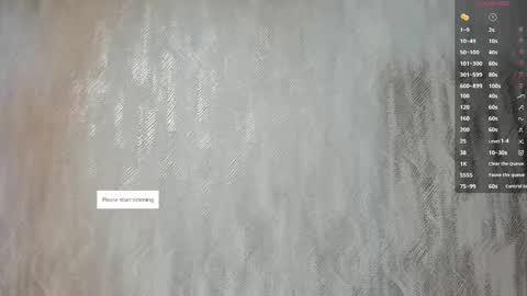 Snapshot of melanierioss_ chatting on 10/13/25, 01:11 online show from 10/13/25, 01:11