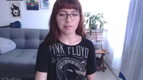 Snapshot of melanies_dream chatting on 02/12/26, 04:46 Princess Consuela Banana Hammock online show from 02/12/26, 04:46