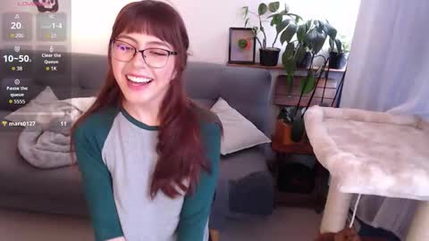 Snapshot of melanies_dream chatting on 03/04/26, 05:41 Princess Consuela Banana Hammock online show from 03/04/26, 05:41