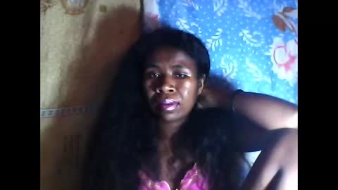 melanih online show from 02/01/25, 11:32