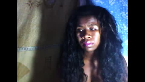 melanih online show from 02/02/25, 05:32