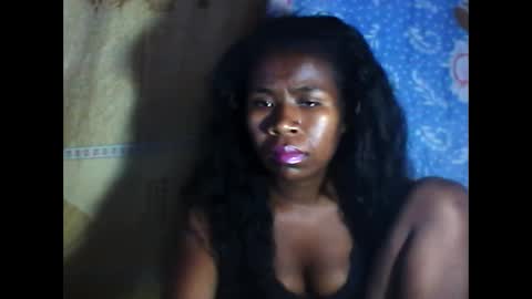 melanih online show from 02/04/25, 05:21