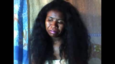 melanih online show from 02/07/25, 11:34