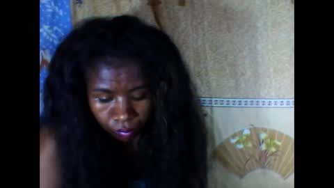 melanih online show from 02/11/25, 05:16