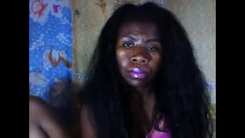 melanih online show from 02/18/25, 05:09