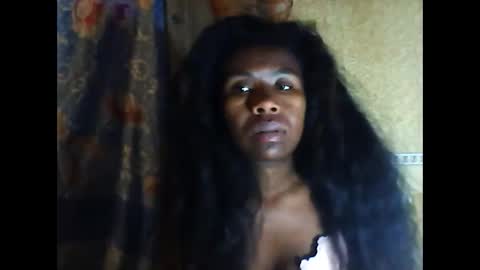 melanih online show from 03/11/25, 10:07