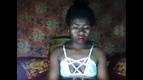 melanih online show from 10/20/25, 04:24