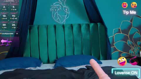 Melany online show from 02/18/25, 05:21