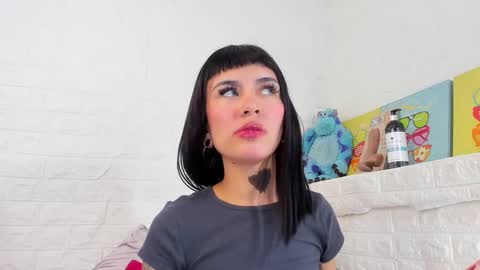 Snapshot of melanyharris chatting on 02/24/25, 01:31 MELANYHARRIS online show from 02/24/25, 01:31