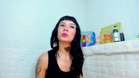 Snapshot of melanyharris chatting on 10/13/25, 05:18 MELANYHARRIS online show from 10/13/25, 05:18