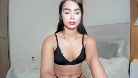 Snapshot of melanyrosse chatting on 07/13/26, 03:04 Melany online show from 07/13/26, 03:04