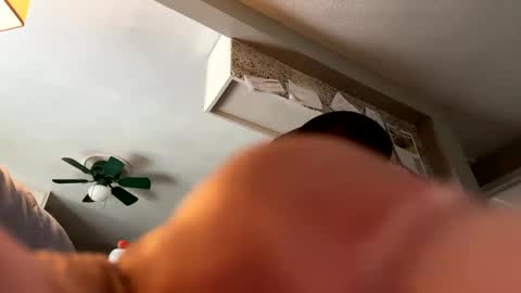 Tan lines online show from 09/13/25, 08:30