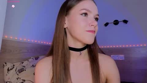 Snapshot of meleeeva chatting on 01/11/26, 08:19 Melee Eva online show from 01/11/26, 08:19