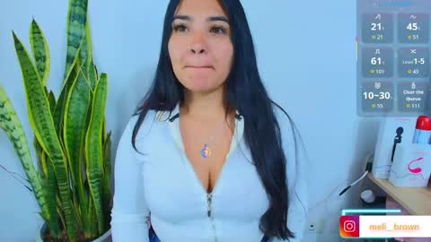Snapshot of meli__brown chatting on 05/31/26, 05:37 Independent model online show from 05/31/26, 05:37