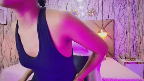 MELII EBONY online show from 10/27/25, 11:47