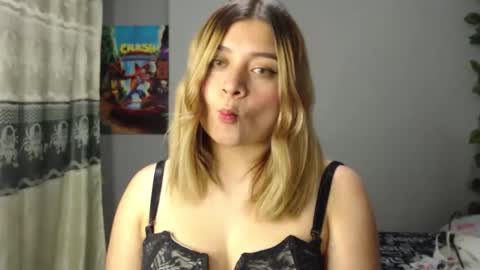 meliinna_xxx online show from 03/28/26, 02:33