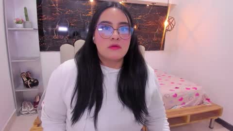  melisa online show from 10/22/25, 12:49