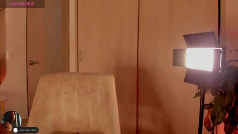 EI online show from 04/18/26, 02:32