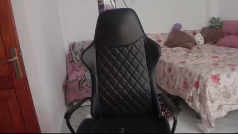 Melina online show from 12/08/24, 04:50