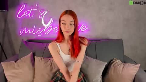 Melisa online show from 10/26/25, 06:08